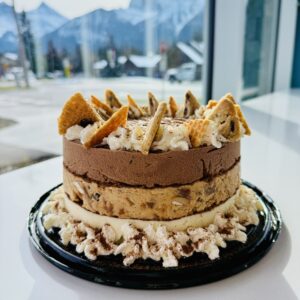 Lovely Ice Cream Cake