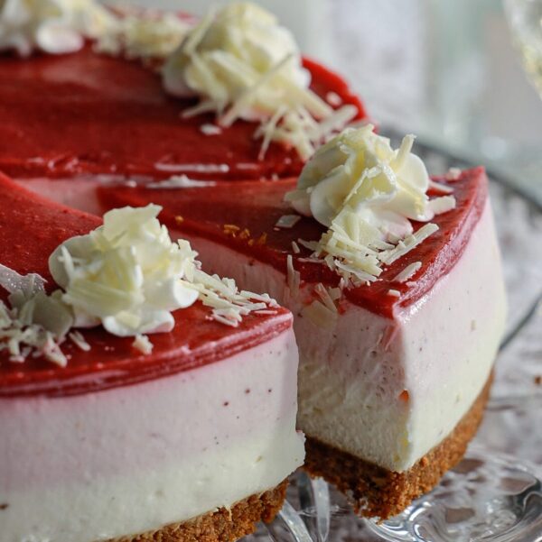 Seasonal Cheesecake - Whole